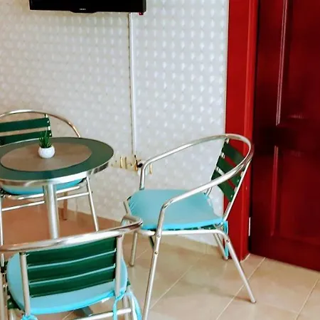 Miramar Palace - Planeta 614 * ساني بيتش